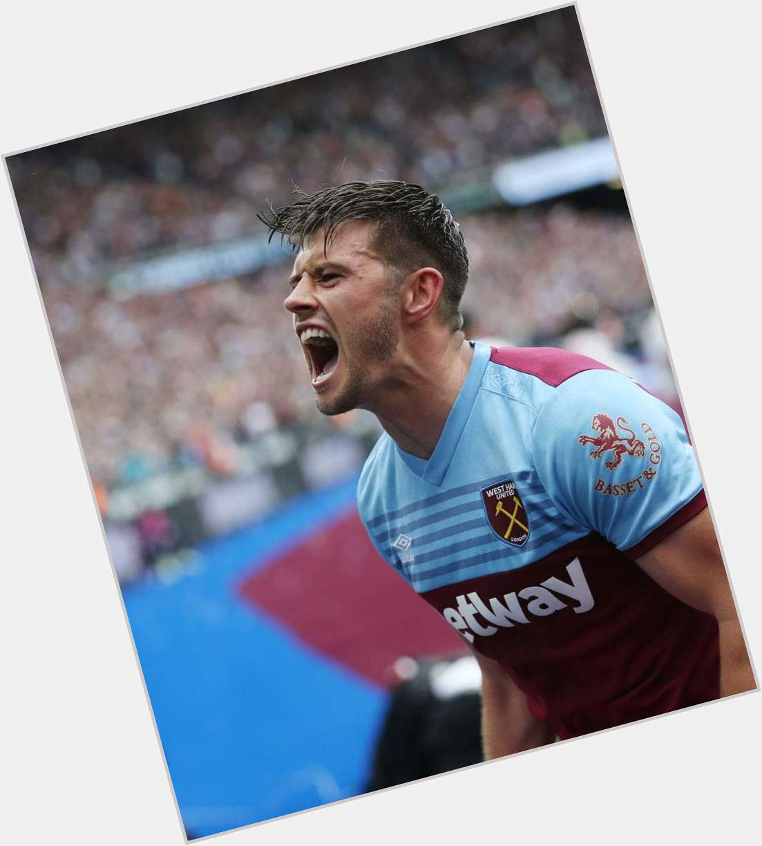 Happy birthday to Aaron Cresswell 8th season with West Ham & counting   