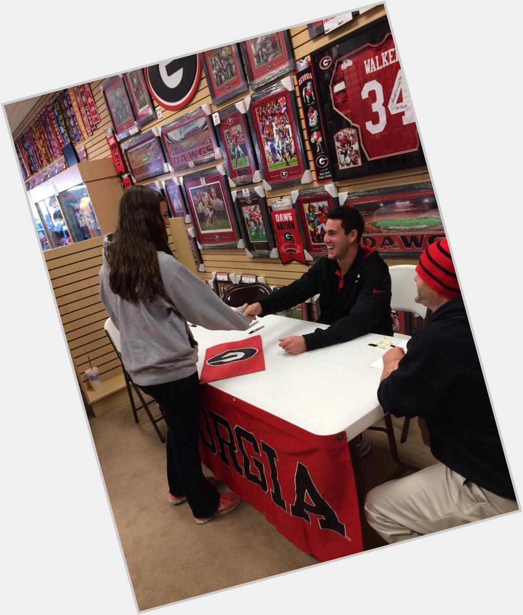 HAPPY BIRTHDAY AARON MURRAY! YOU ARE MY FAV AND YOU ALWAYS WILL BE   HAVE A GREAT DAY!!  