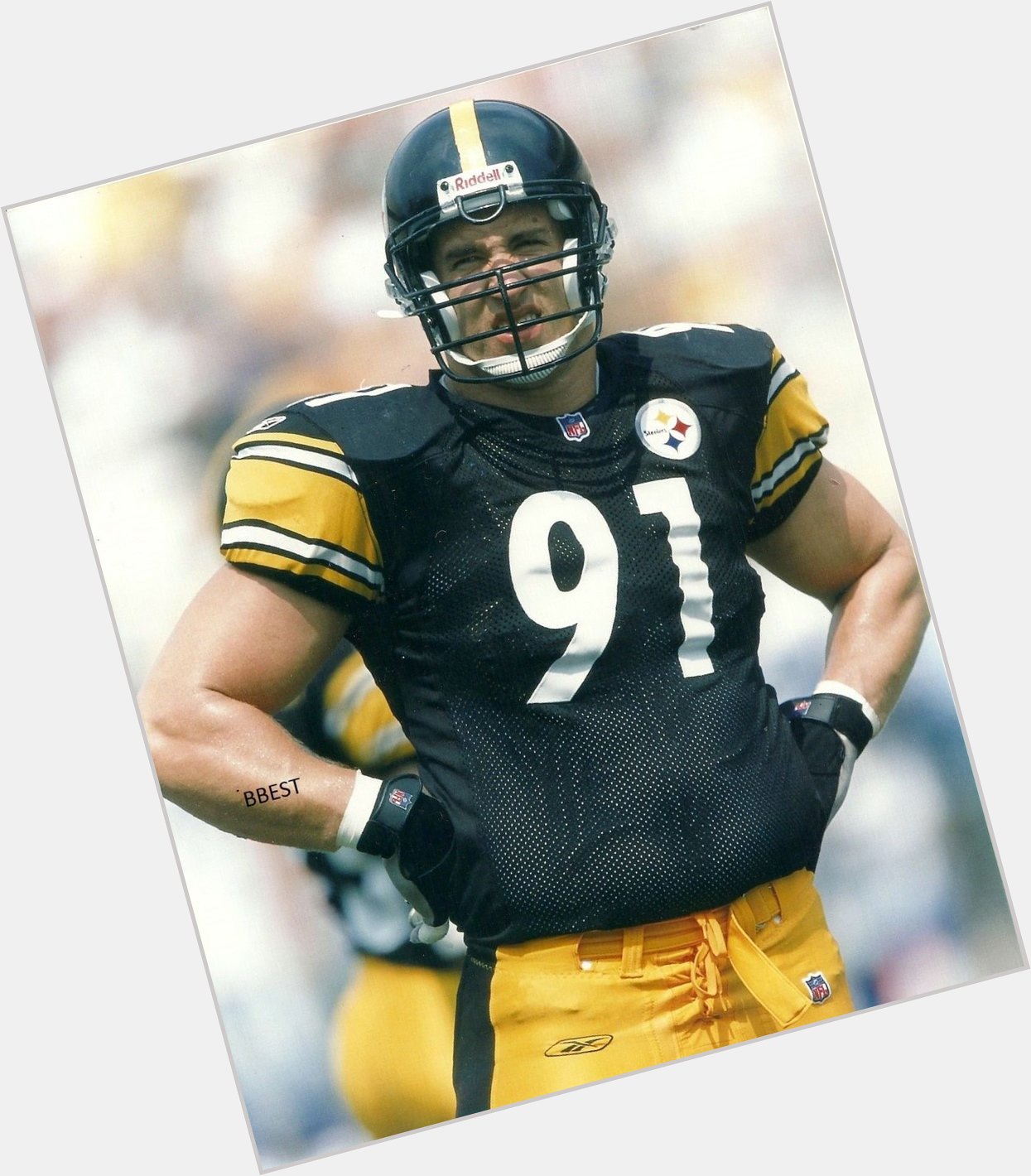 Happy Birthday to Aaron Smith! Luv those STEELERS! 