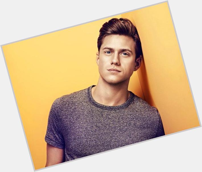 Happy birthday Aaron Tveit. I thank youre parents for the beautiful voice they blessed the earth with  
