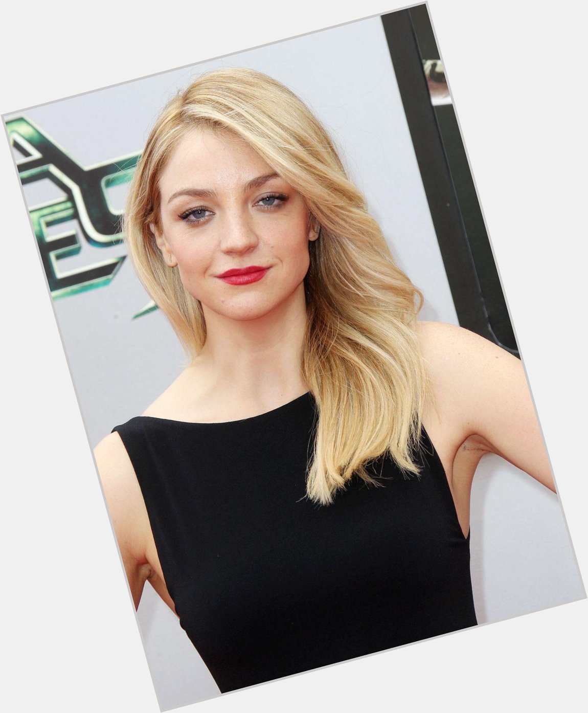 Happy birthday to Abby Elliott - Aaron Tveit s co-star in upcoming romantic-comedy,  Stereotypically You!!!     