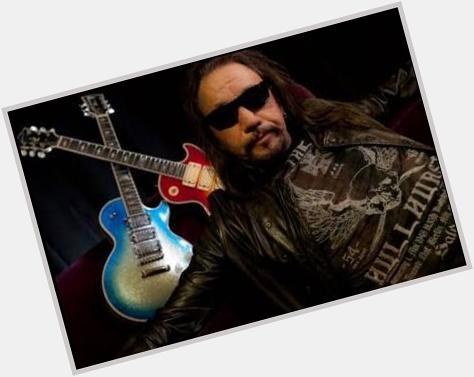 KISSOnline : Happy Birthday, ace_frehley. We hope you have a great time today! 