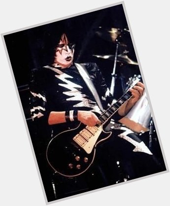 OG Kiss guitarist Mr. turns 71 today. Happy Birthday to the original Spaceman himself. 