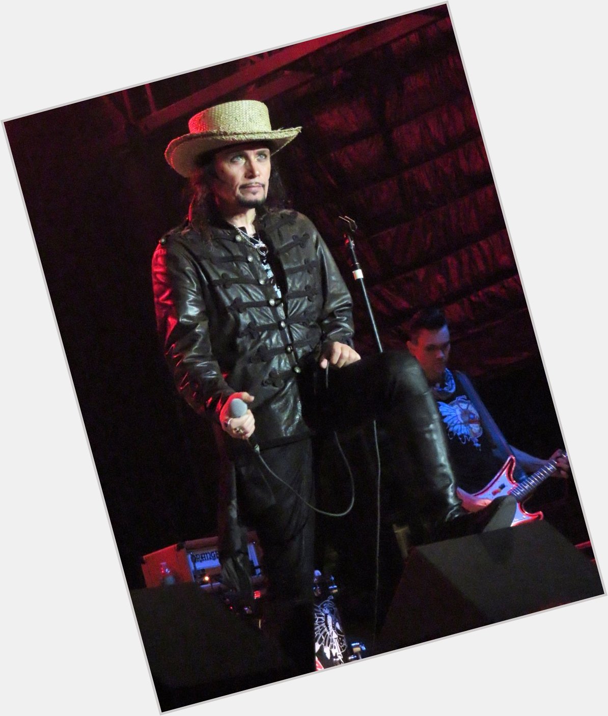 Happy Birthday to showman extraordinaire Adam Ant   Pics taken at earlier this year. 