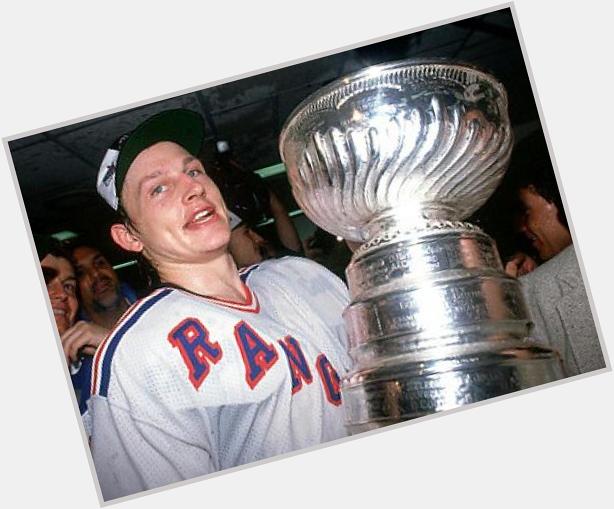 Happy 47th birthday to Adam Graves, who had 52 goals in Rangers\ 93-94 Stanley Cup season & 10 more in the playoffs. 