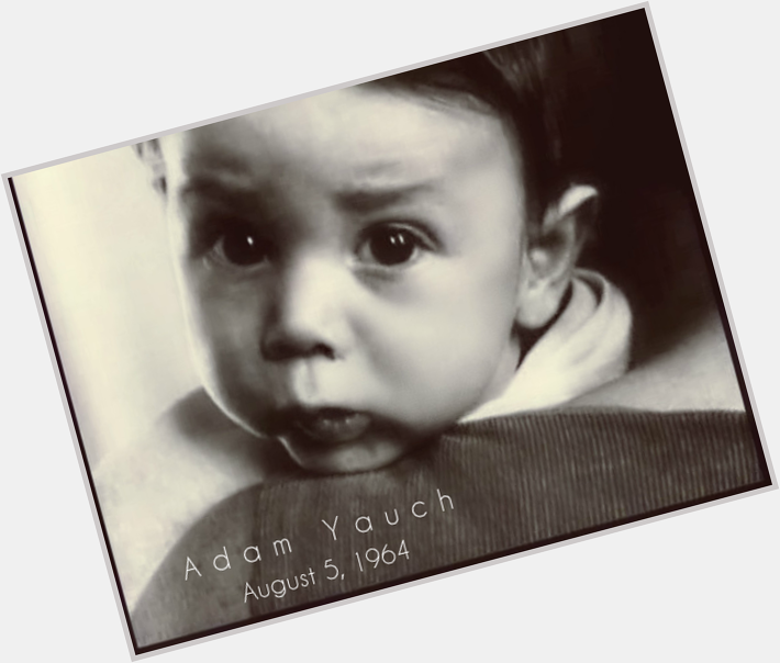 Happy Birthday Adam Yauch (Beastie Boys),nacido un dia como hoy de  1964!  UN GENIO!!! 