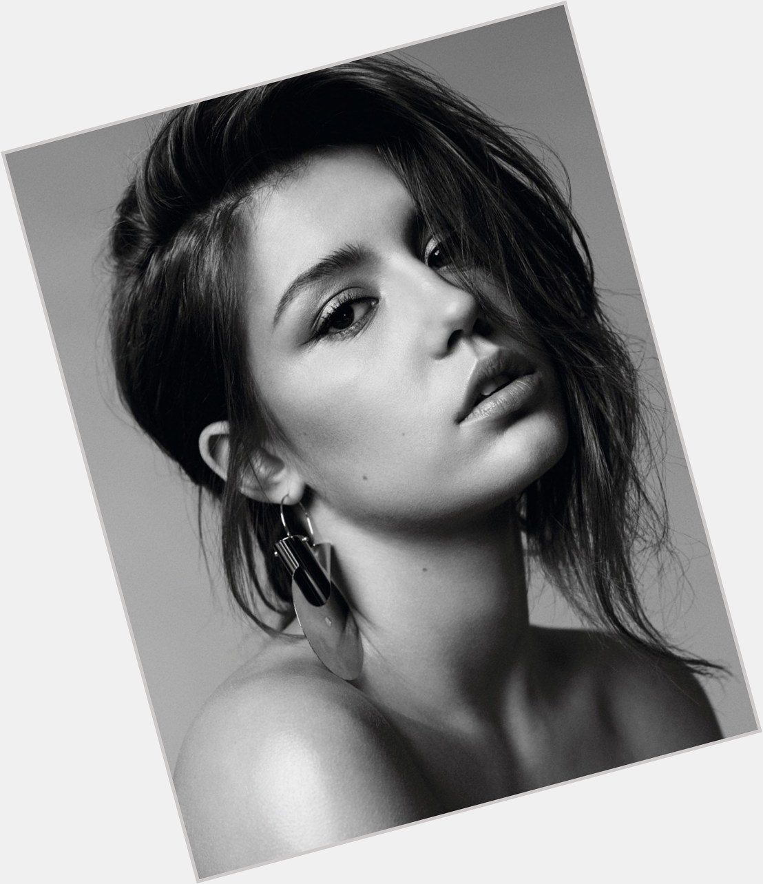 Happy birthday to the French goddess Adele Exarchopoulos! 