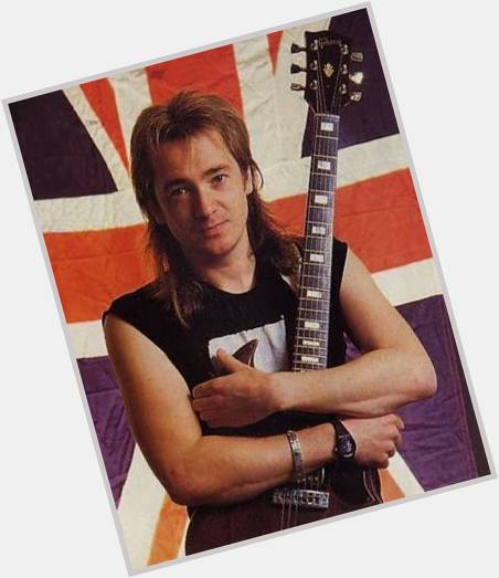 Há 61 anos, nascia Adrian Smith, guitarrista do Iron Maiden. 

Happy Birthday Adrian!!    