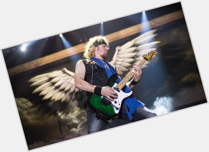 Happy birthday Adrian Smith, one of the best heavy metal guitarists 