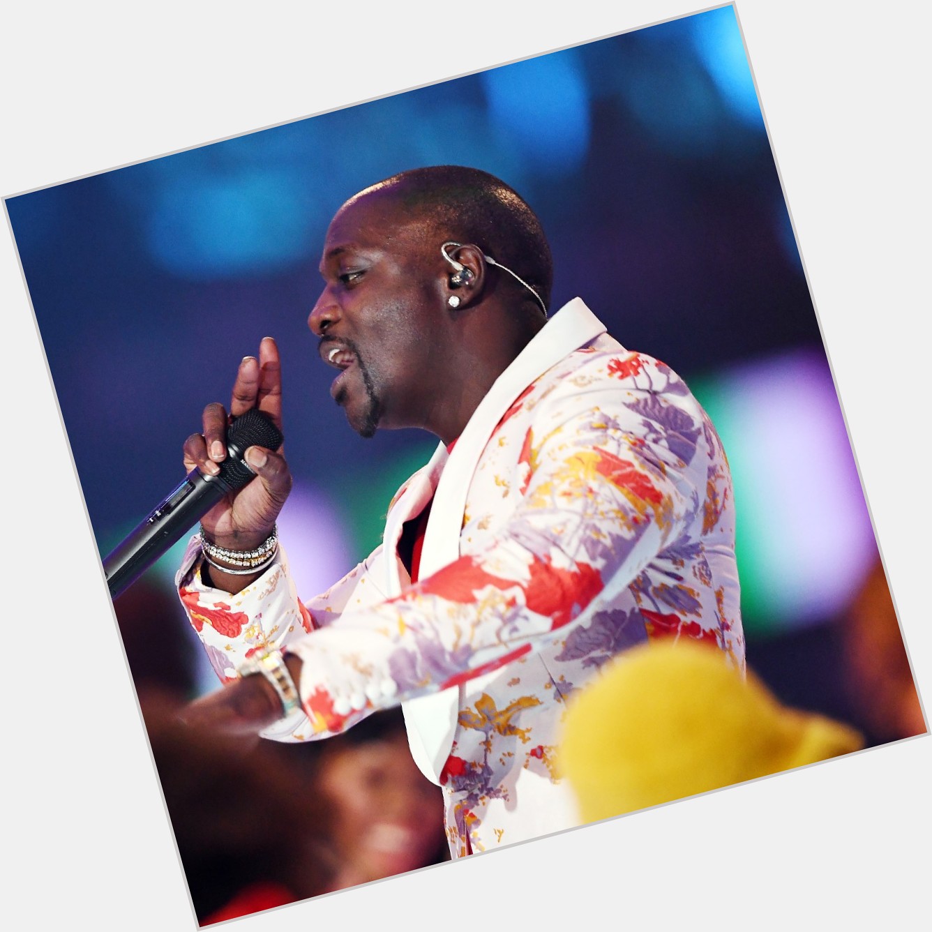We want to wish a Happy Birthday to Akon right now, na, na.

( : Jeff Spicer via Getty Images) 