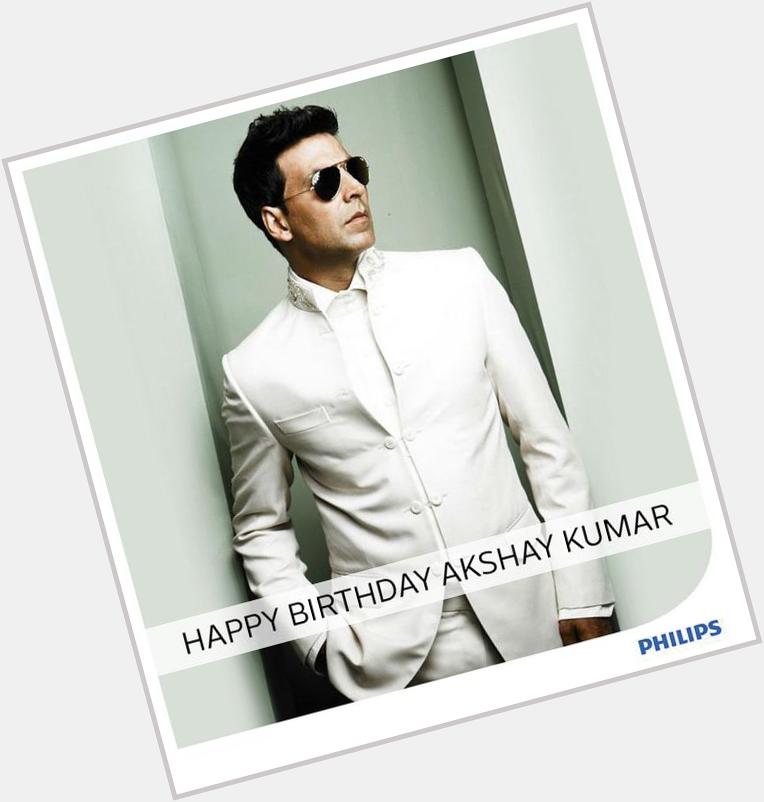 Wishing the action star Akshay Kumar a very happy birthday. Which is your favorite Akshay Kumar movie? 
