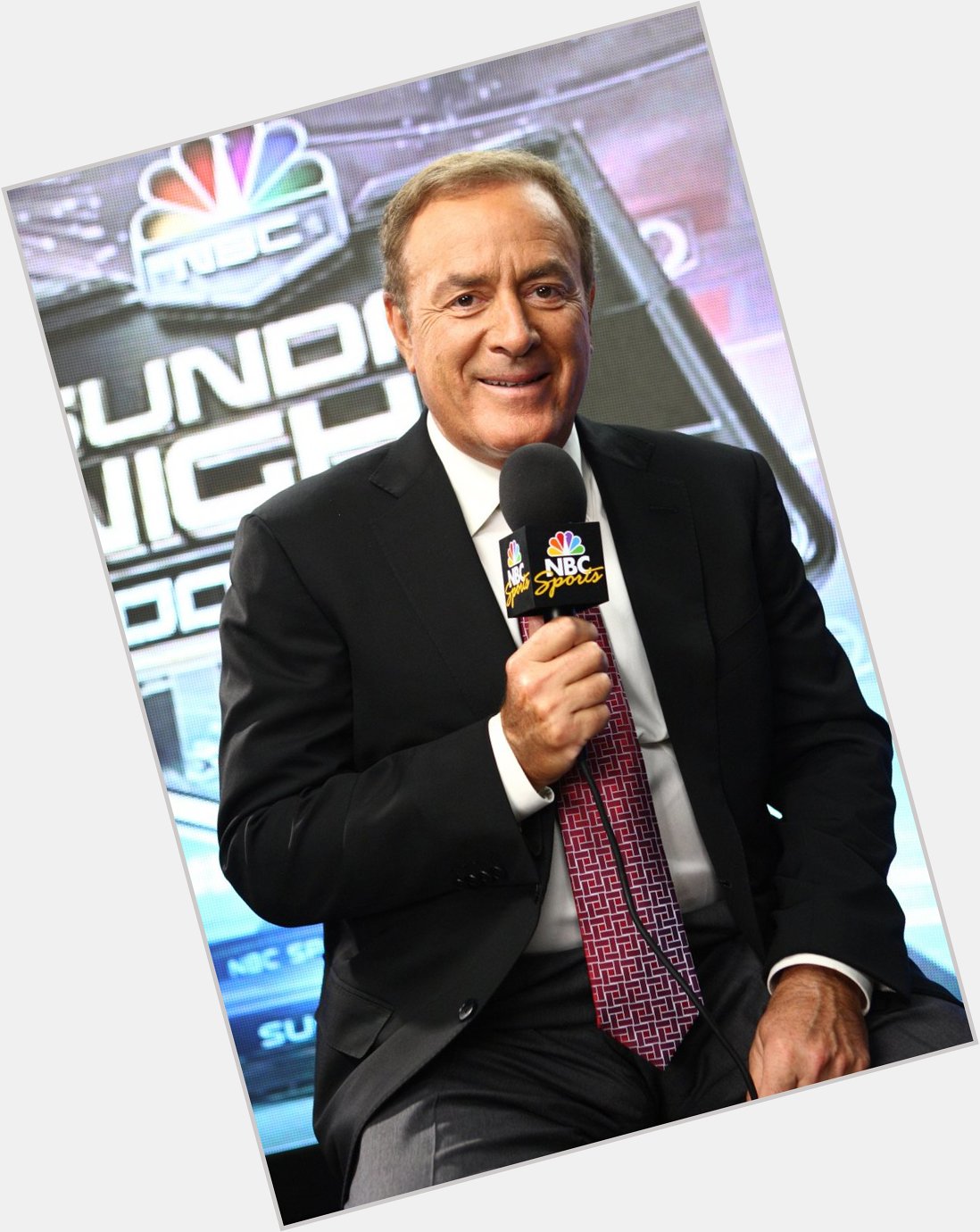 We would like to wish a happy 71st birthday to legendary sportscaster Al Michaels! 