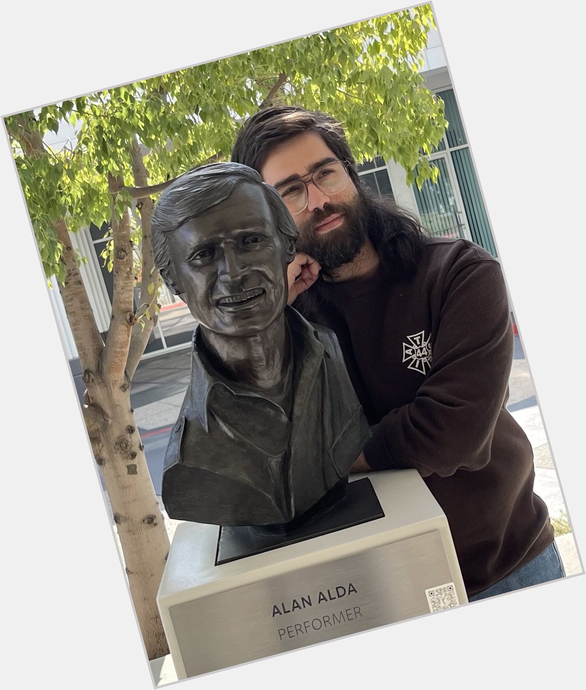 Happy birthday Alan Alda. you would have loved the TV Academy Hall of Fame Sculpture Garden! 