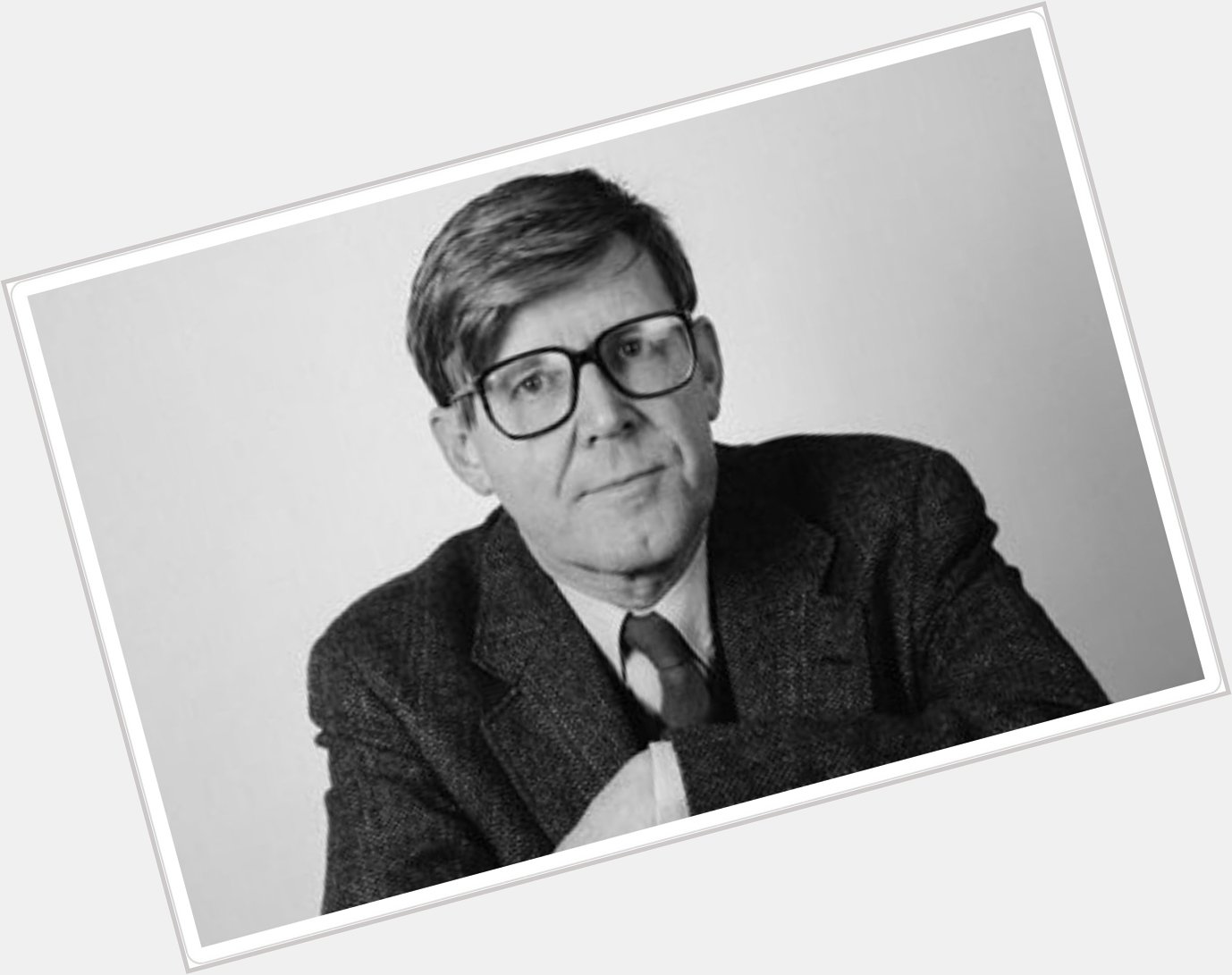 Happy birthday Alan Bennett. 84 today:
\"A book is a device to ignite the imagination.\" 