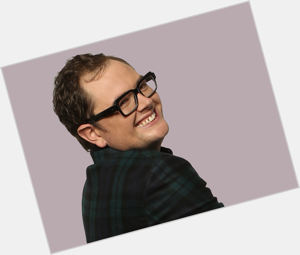  Happy birthday to the openly gay British comedian Alan Carr (    