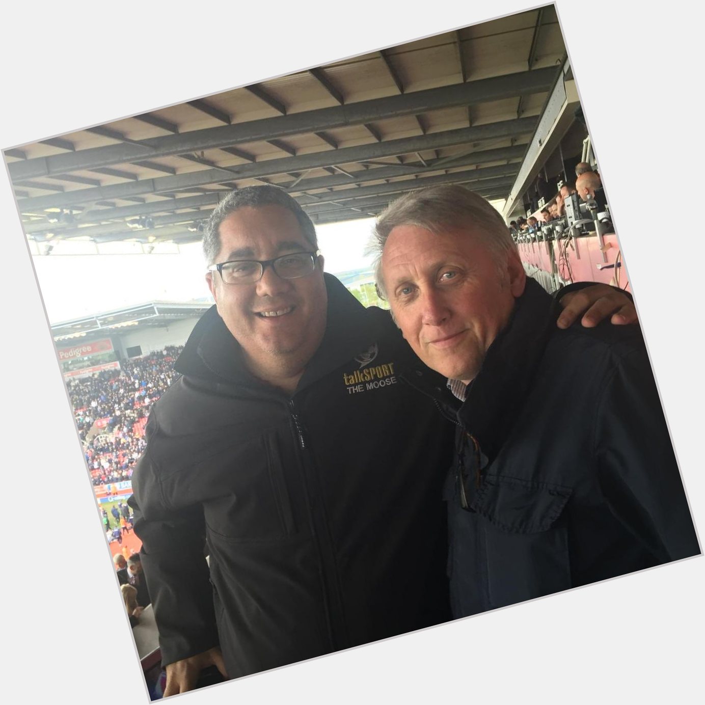 Happy 60th Birthday ex    midfielder Alan Harper, have a great day my friend 