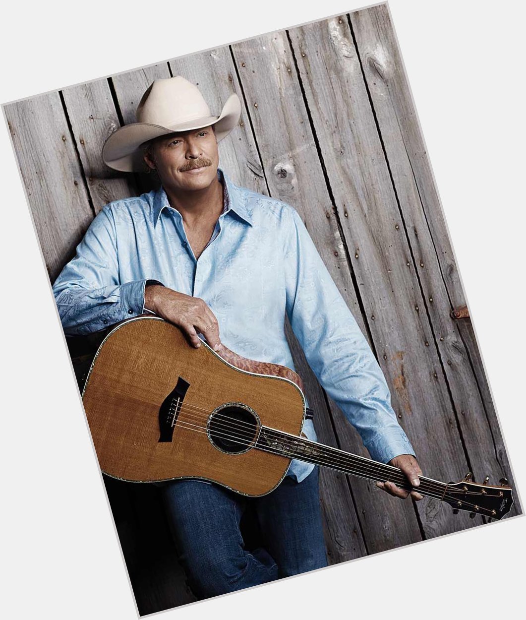 Happy 61st birthday to Alan Jackson! 

What is your favorite Alan song? 
