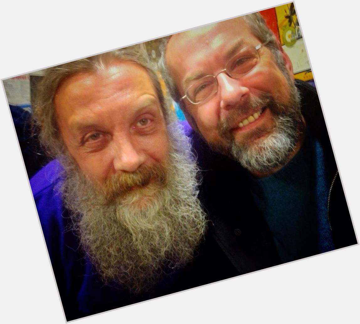 Happy birthday Alan Moore. Here\s the time we had a beard-off (he won, of course) 