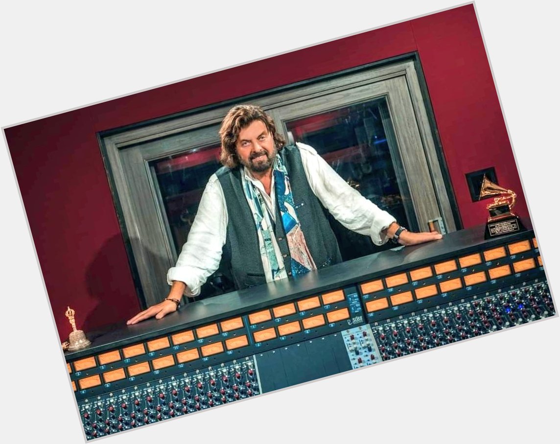 Happy Birthday, Alan Parsons, 74.
Producer of Dark Side of the Moon 