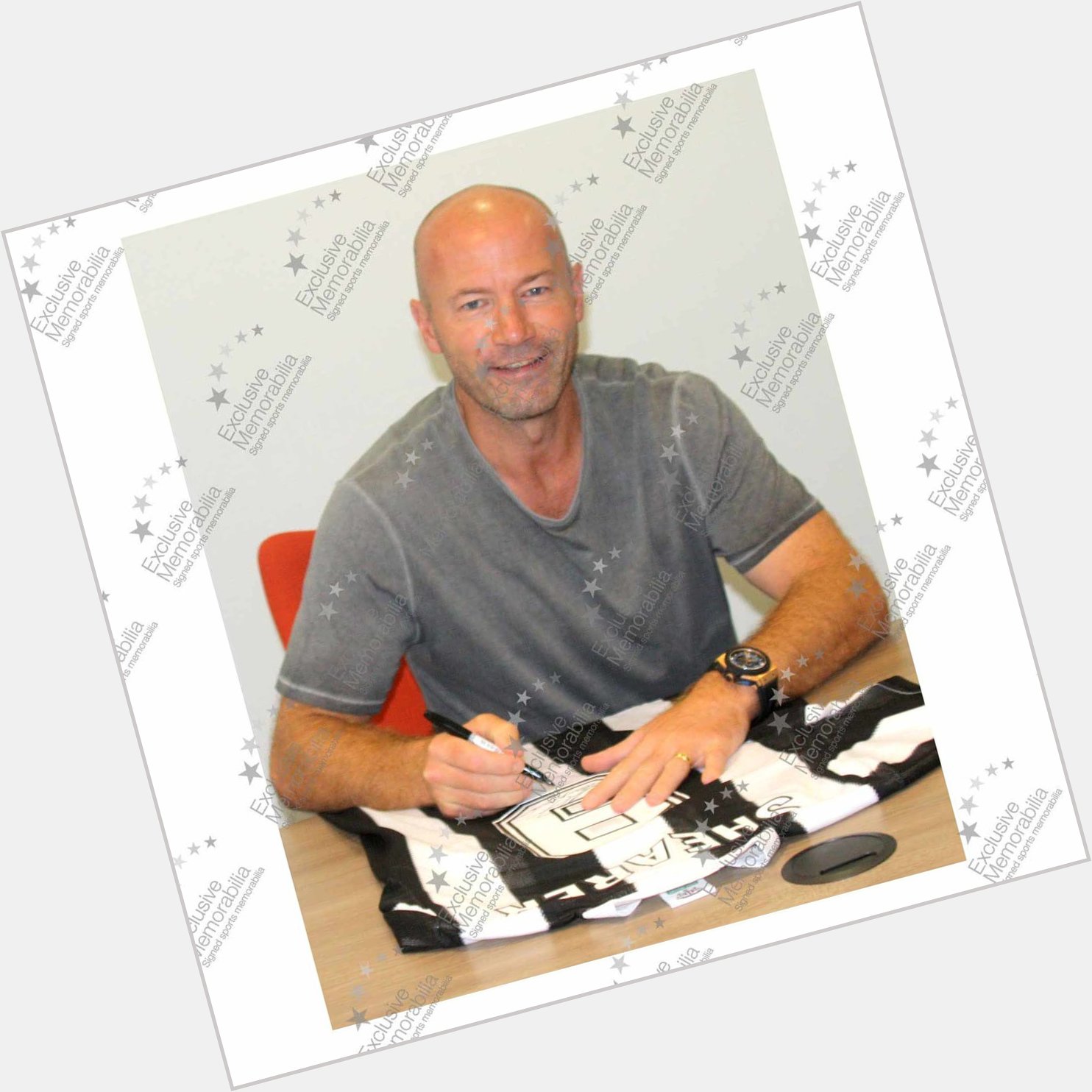 Happy Birthday to football legend and Exclusive signee,   Shearer-  