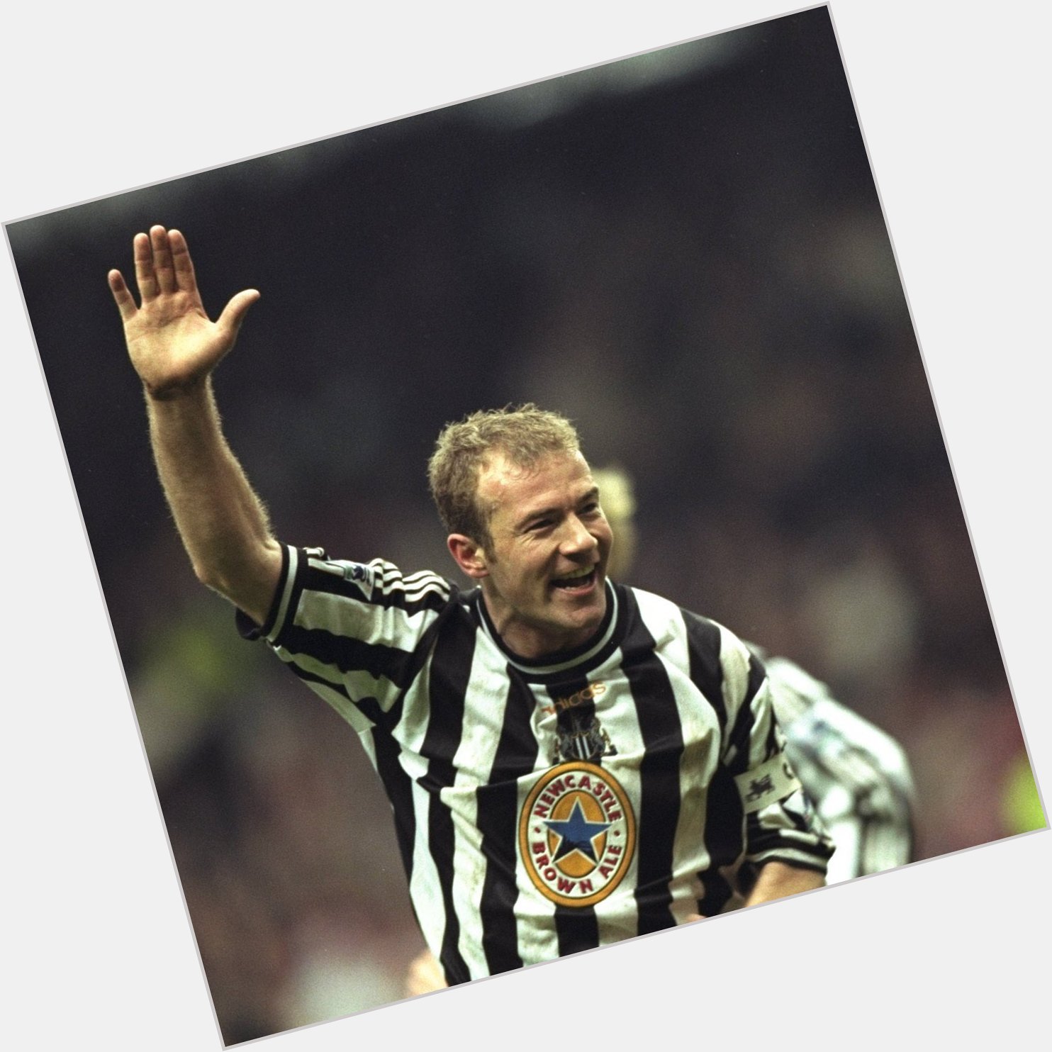 HAPPY BIRTHDAY TO ONE OF MY FAVE FOOTBALLERS, ALAN SHEARER <3 