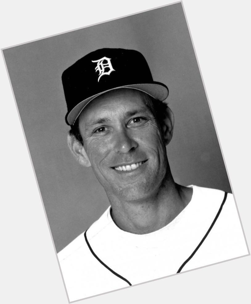 Happy Birthday to the great Alan Trammell. In 1988, he got one of the coolest hits in history ... 
