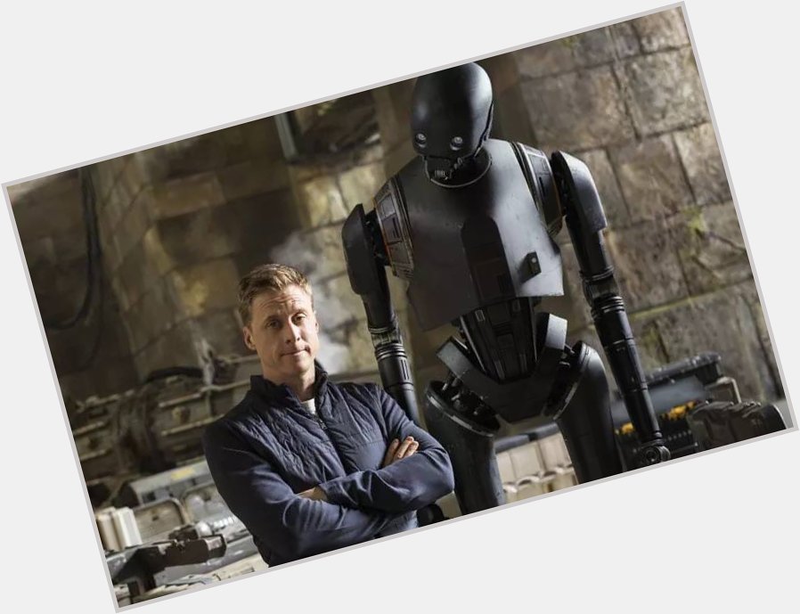 Wishing a very happy birthday to Alan Tudyk 

Cassian said I had to 