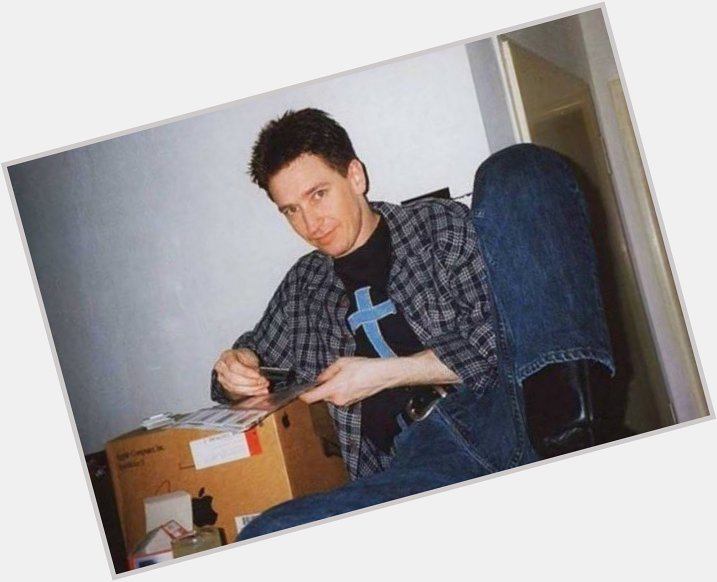 ITS MIDNIGHT !!!!!!! ITS JUNE FIRST !!!!! ITS PRIDE MONTH !!!! but most importantly. HAPPY BIRTHDAY ALAN WILDER 