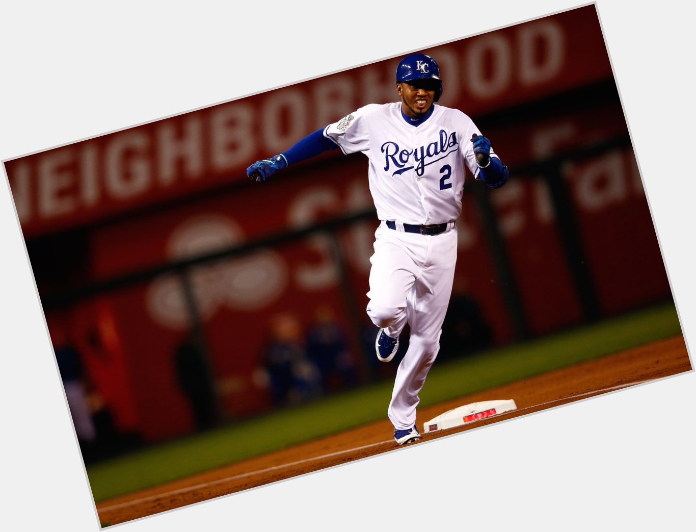 Happy Birthday to Alcides Escobar, who turns 29 today! 