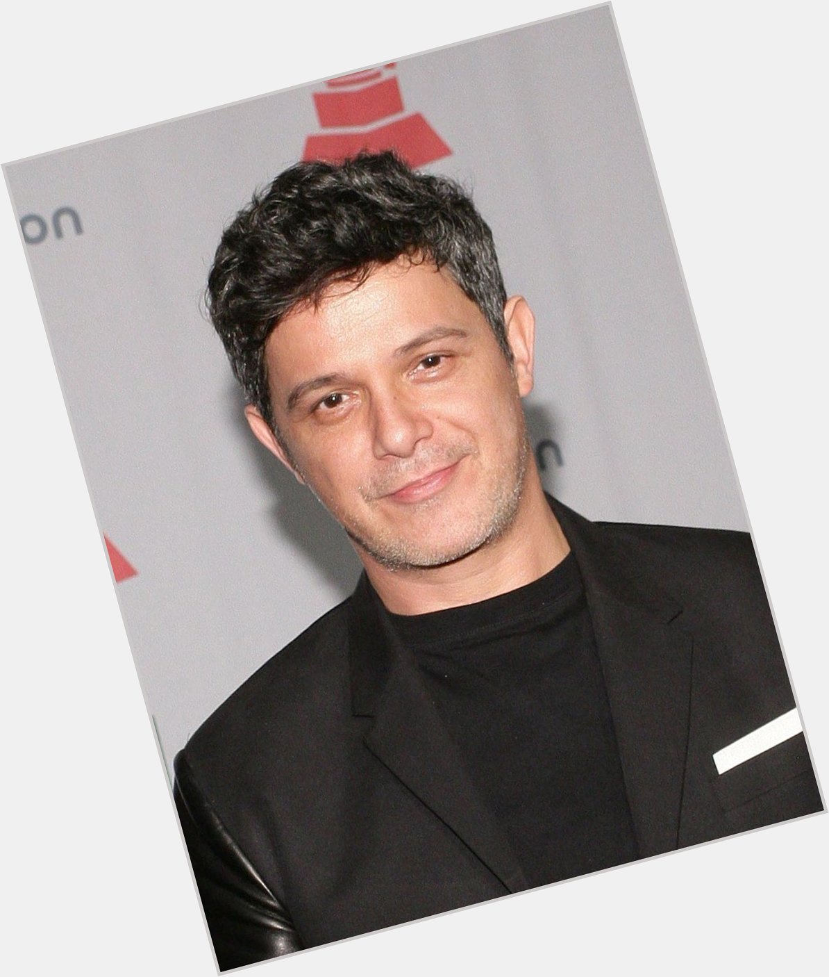 Alejandro Sanz - Una Noche con The Corrs (videoclip)  via Happy Birthday Alejandro 