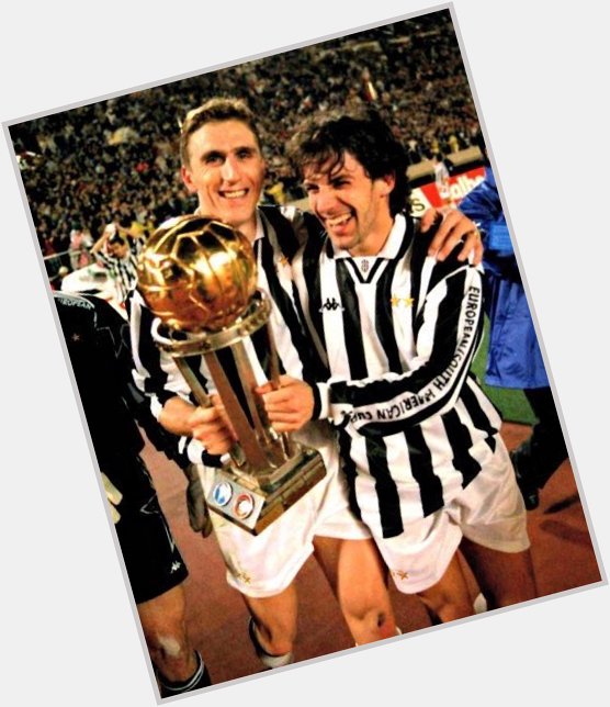Happy birthday to former Juventus striker Alen Boksic, who turns 47 today.

Games: 33
Goals: 7 
