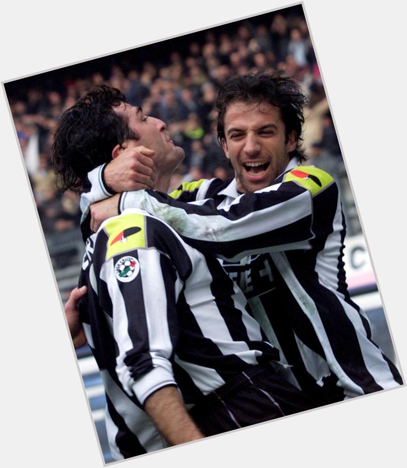 Happy 40th birthday to Juventus & Italy legend Alessandro Del Piero!

1 World Cup
6 Serie A titles
1 Champions League 