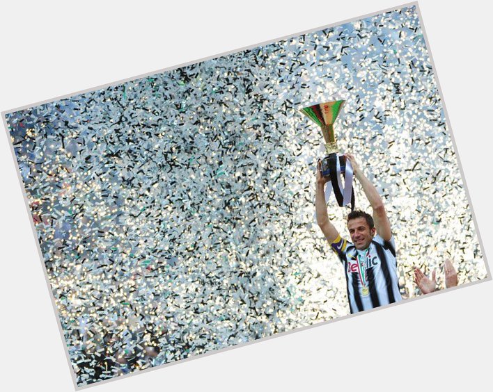 Happy birthday, Alessandro Del Piero. 

World Cup winner. 
Captain. 
Legend. 