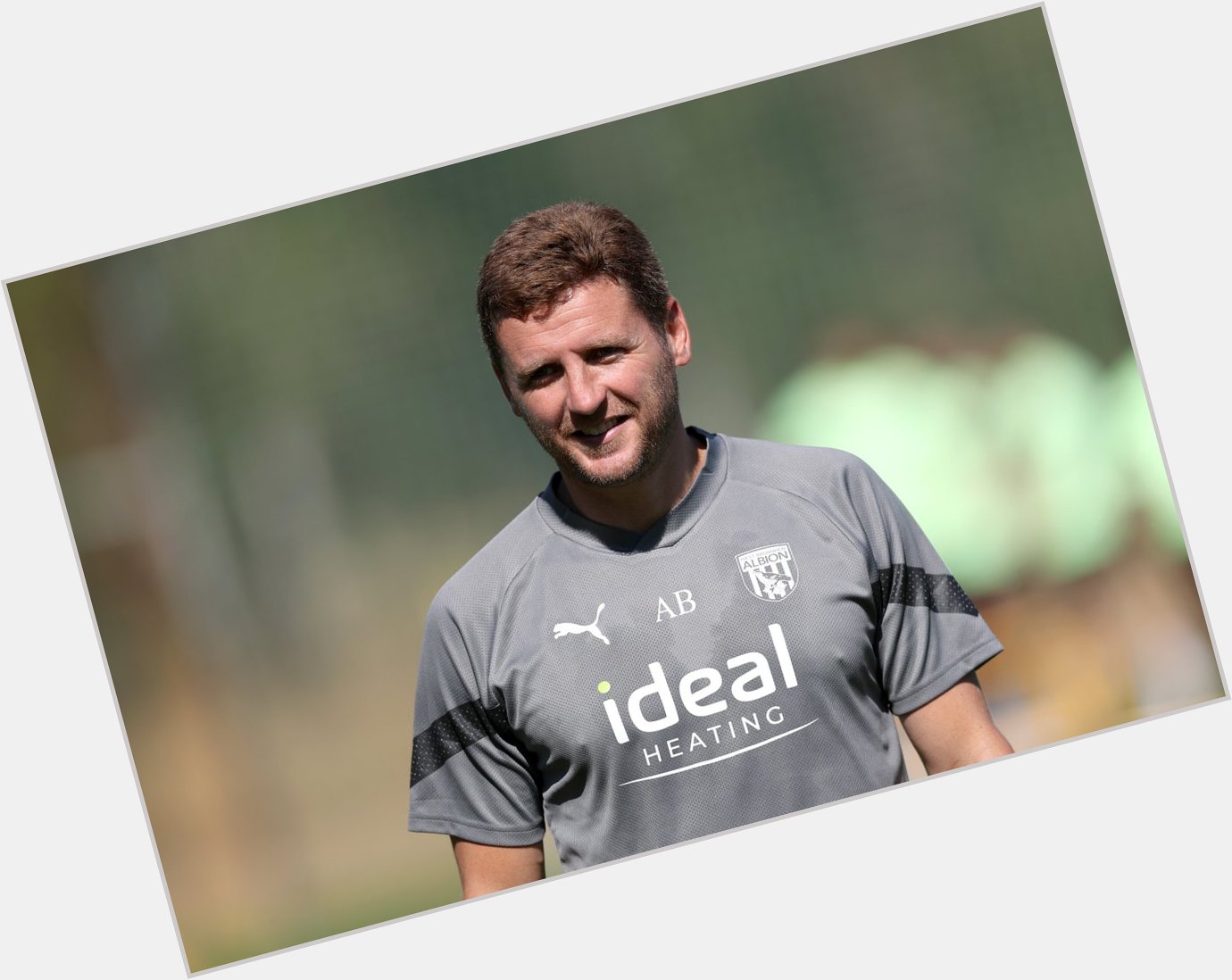 Wishing a very happy 38th birthday today to First Team Assistant Coach, Alex Bruce! Have a great day, Alex! 