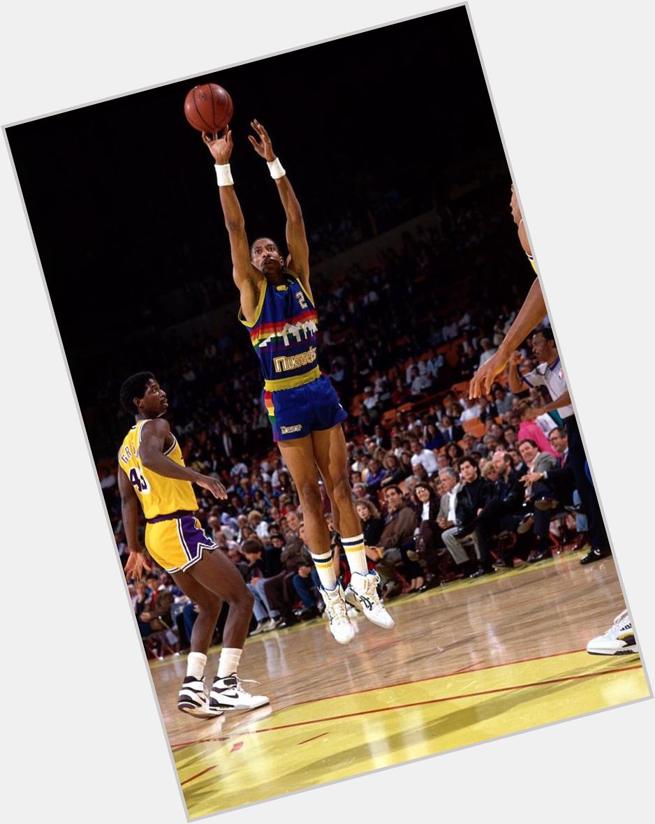 Happy birthday to our all-time leading scorer, Alex English!  