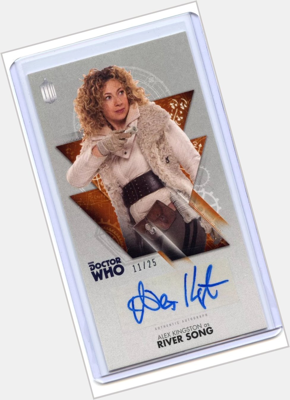 Happy birthday to River Song herself Alex Kingston! 