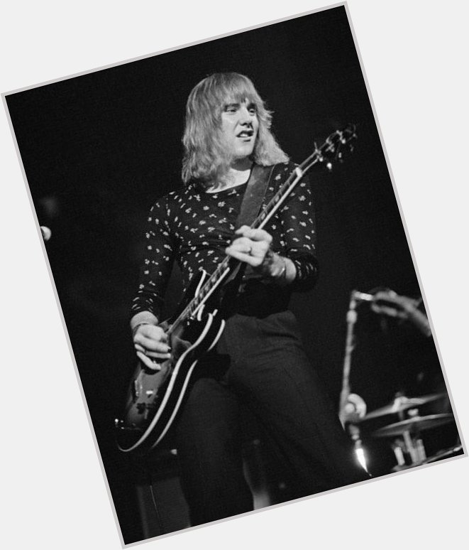 Happy 66th birthday to my favorite guitarist of all time Alex Lifeson! 