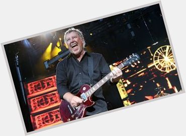 Happy birthday to the greatest guitar player to have ever lived! 

Mr. Alex Lifeson 