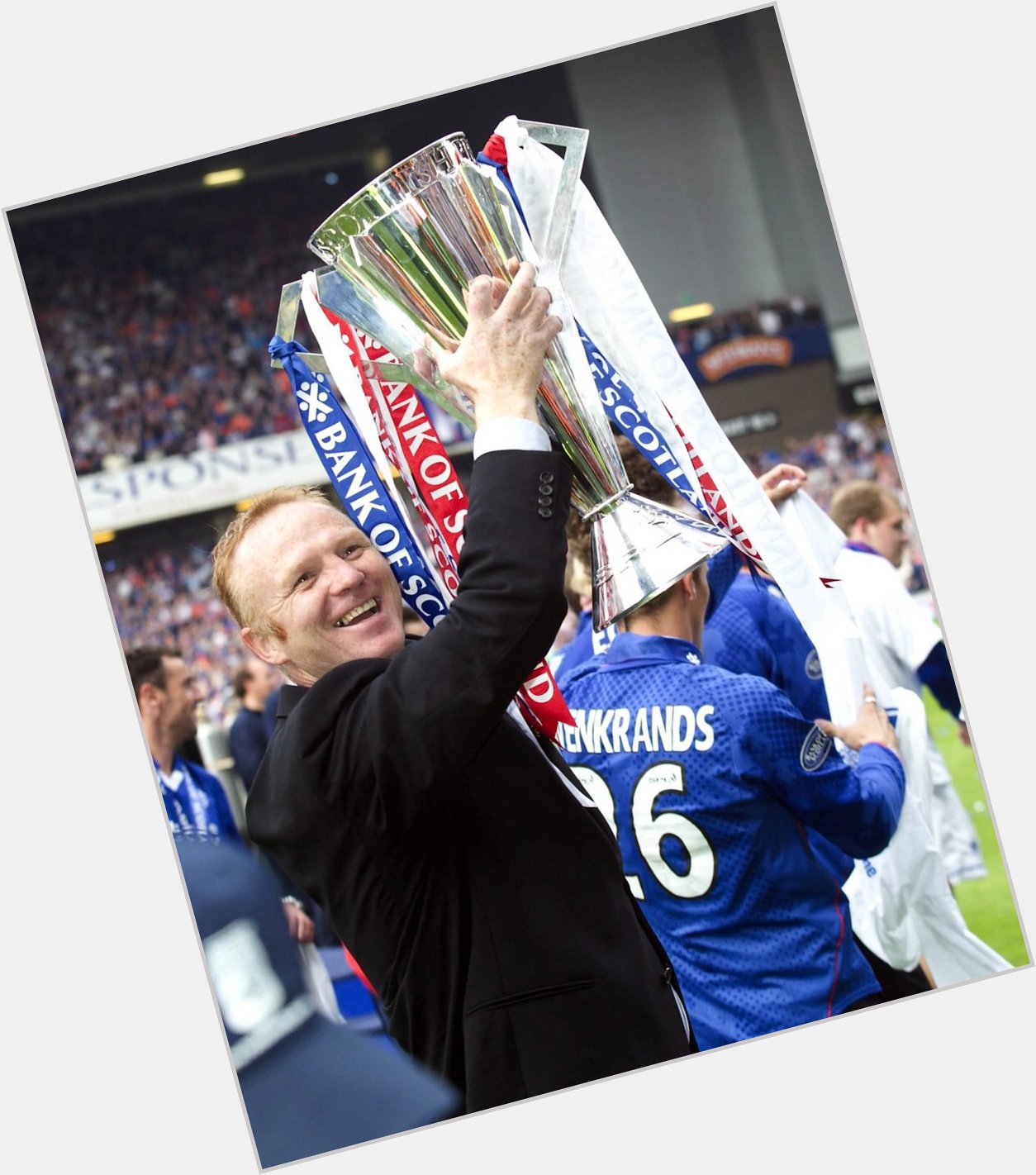 Happy birthday to former Rangers manager Alex McLeish who turns 63 today.     