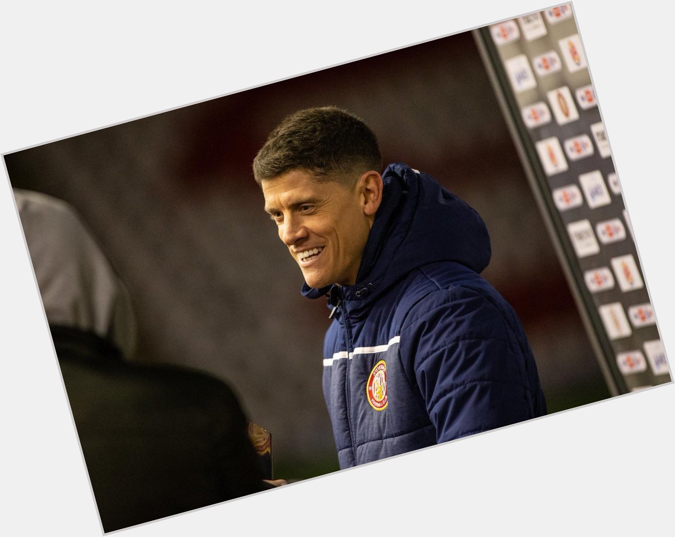 Happy birthday to Stevenage boss Alex Revell! Have a good day gaffer! 
