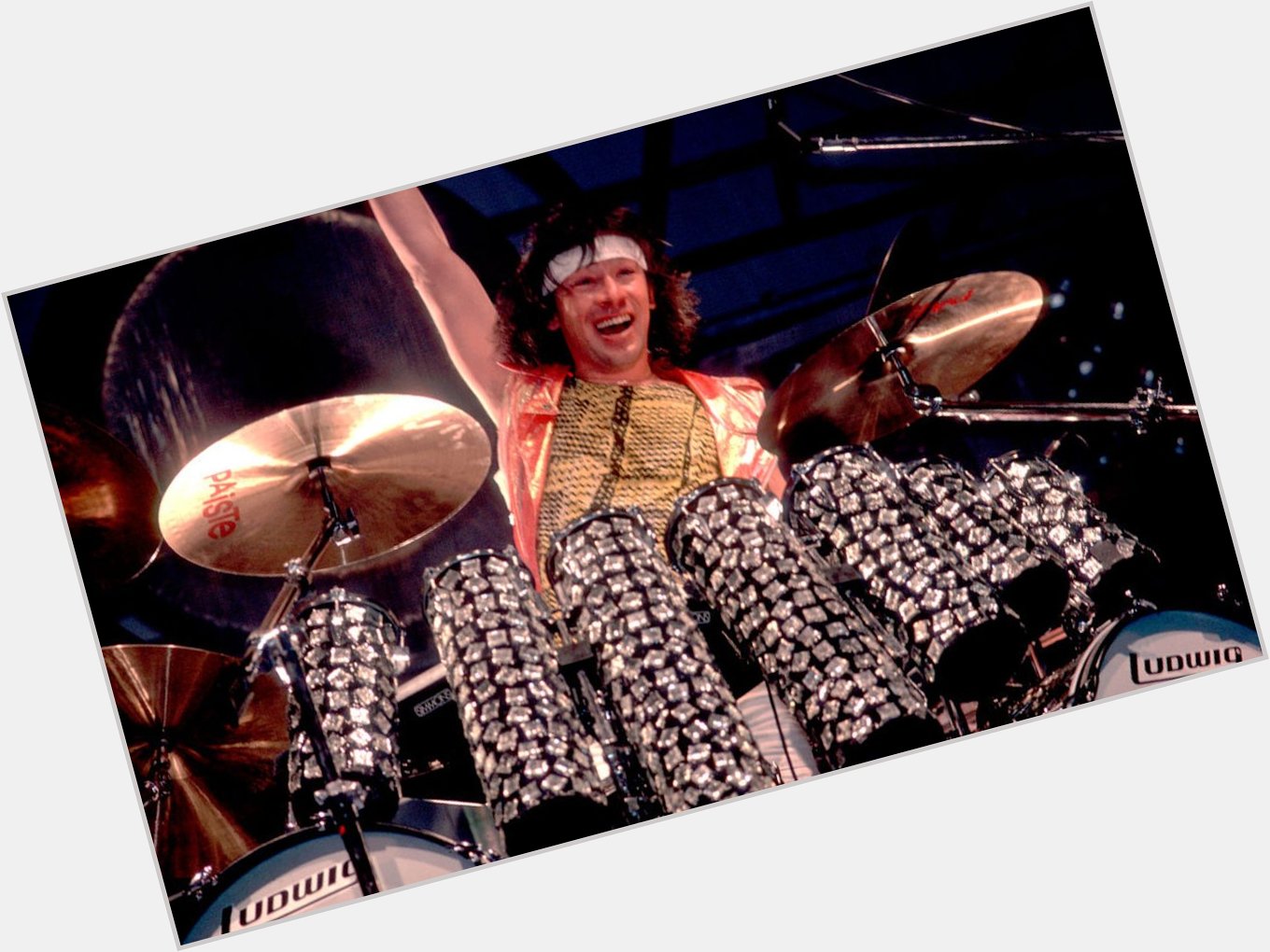 Happy belated 70th birthday to one of my all-time favorite drummers... the GREAT Alex Van Halen. 