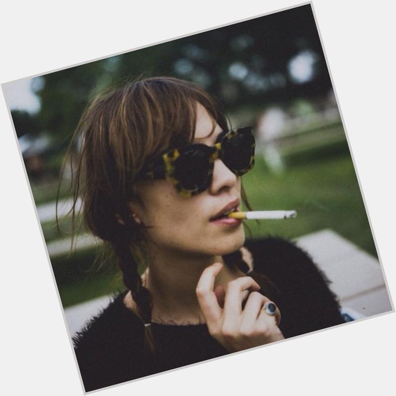 "I would get very bored if I just did one thing" | Happy 31th Birthday, Alexa Chung   
