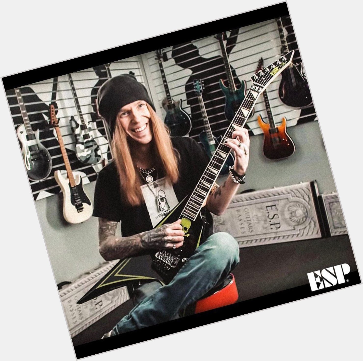 Happy birthday Alexi Laiho wherever you are... your legacy will remain forever

 RIP my Bodom child 