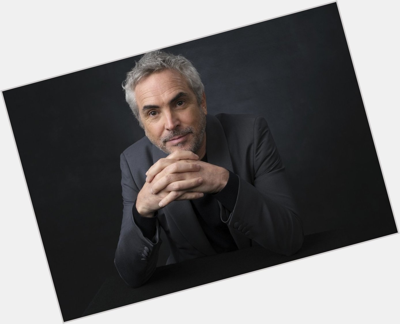 Happy 60th Birthday to Alfonso Cuarón, director of the visual masterpiece Harry Potter and the Prisoner of Azkaban! 