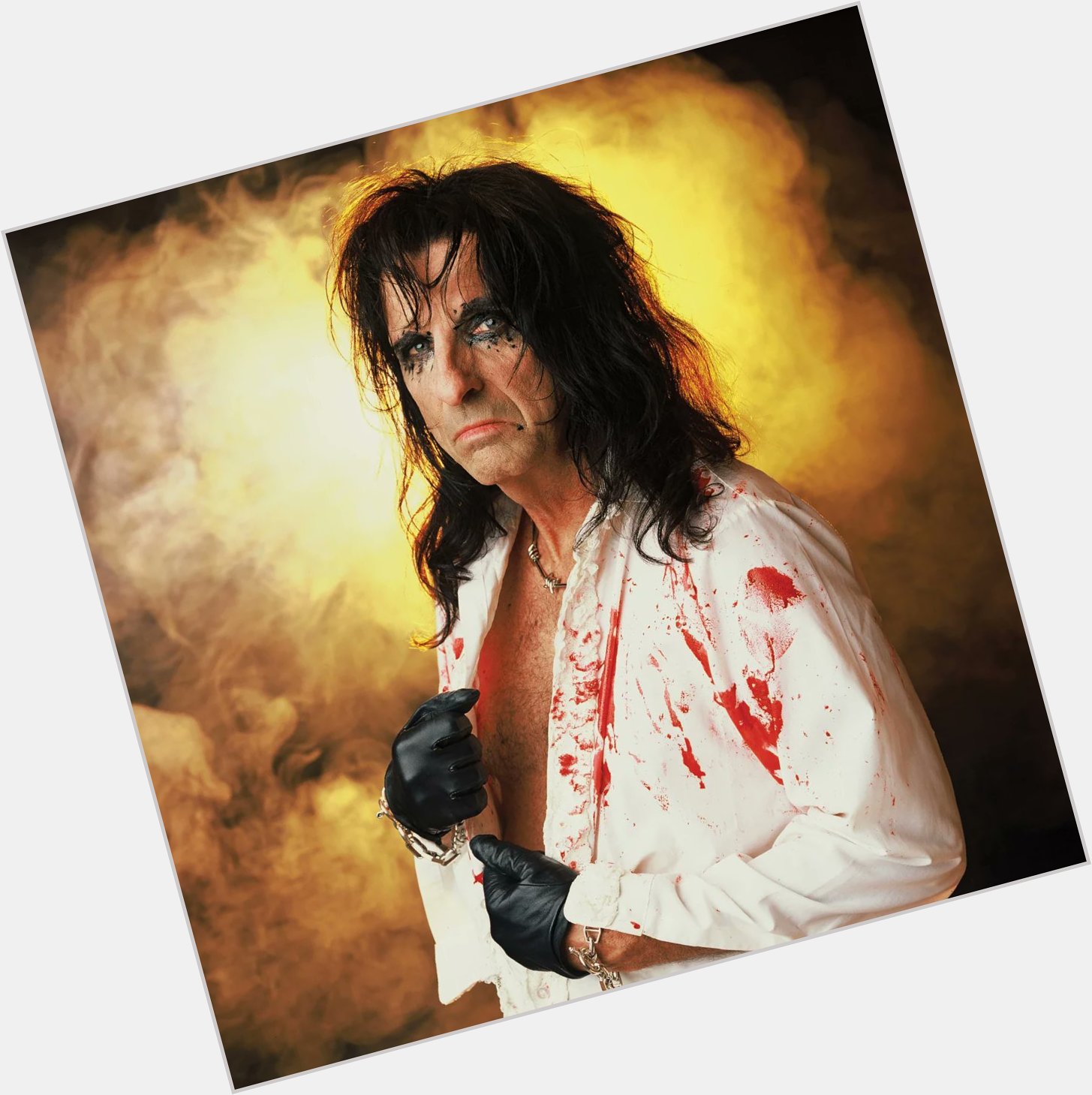 Happy birthday to Alice Cooper who was born on February 4th 1948 