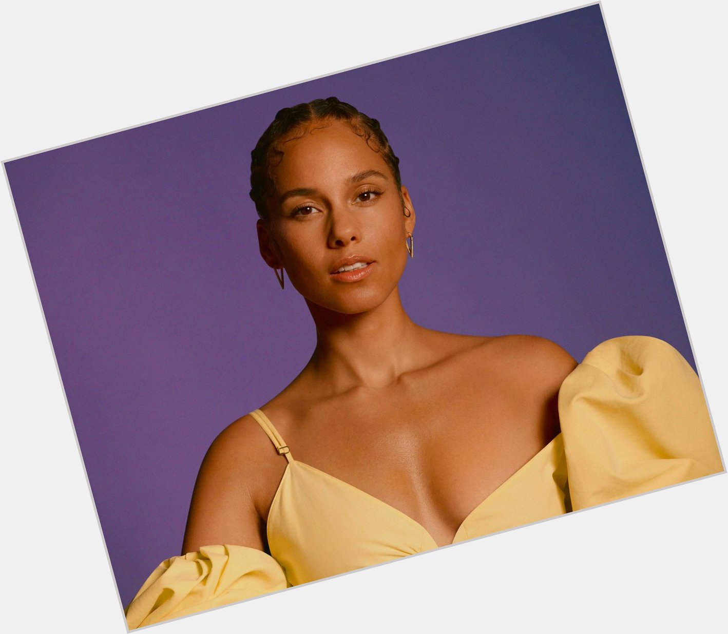 Happy birthday to the incredibly talented and gorgeous Alicia Keys! 