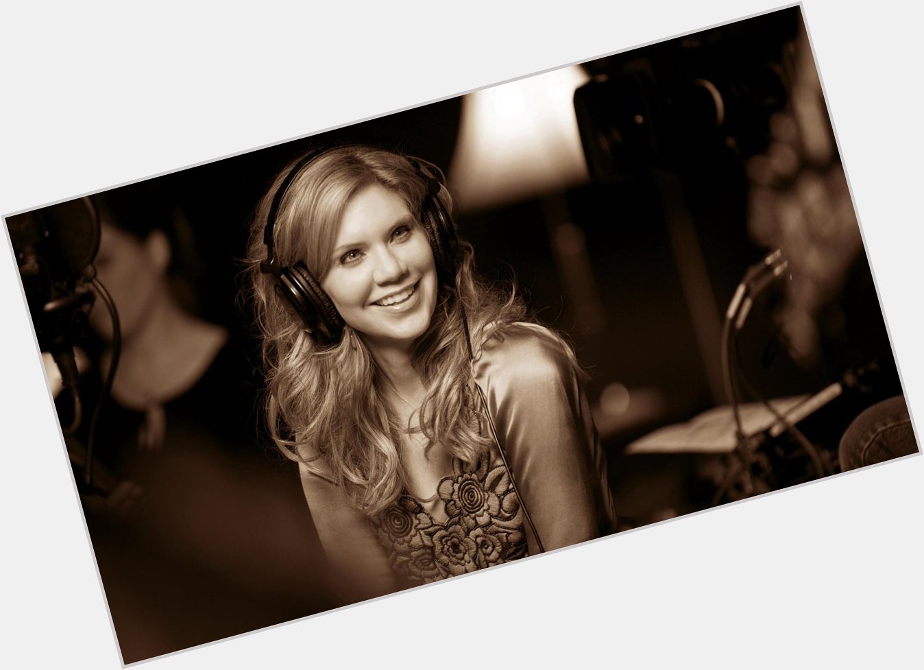 Happy Birthday to Alison Krauss 