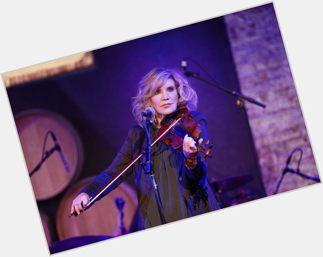 Happy 47th birthday, Alison Krauss.  Gets better with age. 