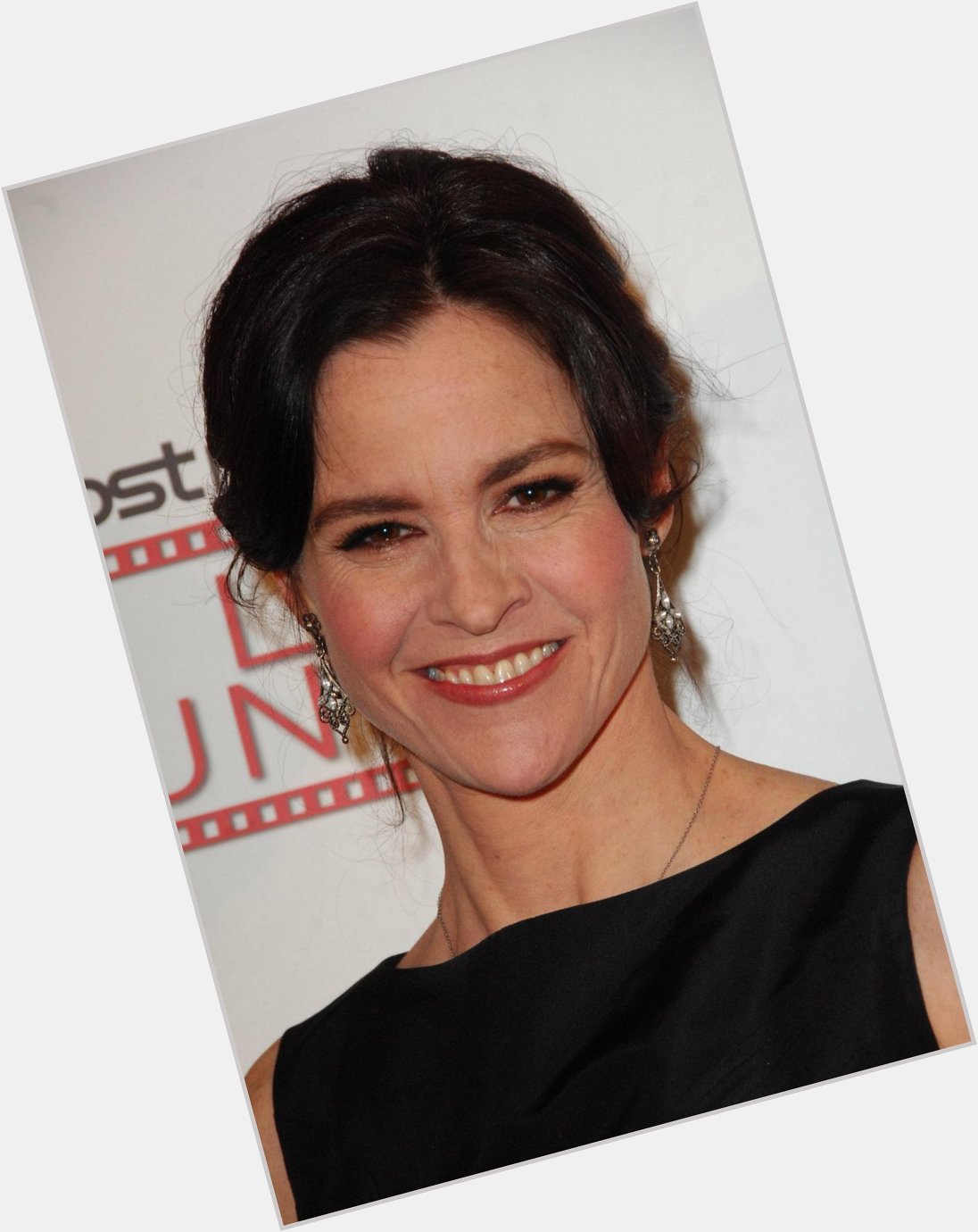FIRST message HAPPY BIRTHDAY to Ally Sheedy today.Wonderful actress.God bless you. 