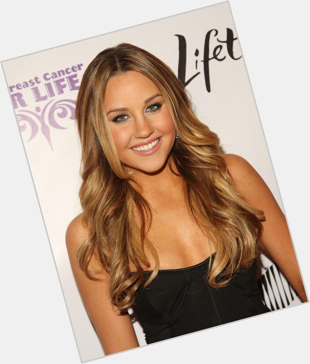 Happy Birthday to one of my favs, Amanda Bynes, she was apart of my childhood and I hope she gets better soon.      